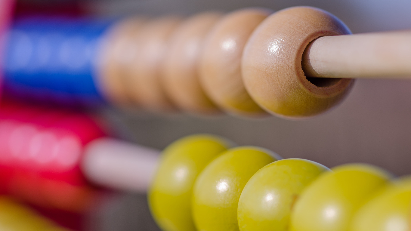 矩收敛及其基本性质